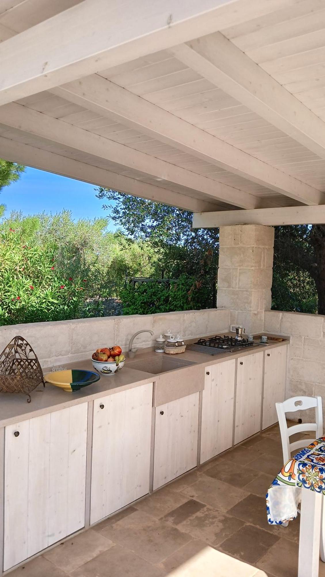 Trullo Bosco Libero Ostuni Villa Exterior photo